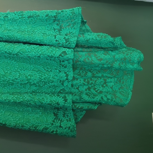 Emerald green off the shoulder high low fit and flare dress - Picture 4 of 5